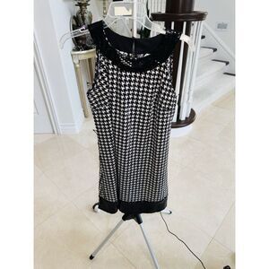 MSK Dress B & W Houndstooth Sequin Sleeveless Stretch Black‎ Collar & Hem Sz S